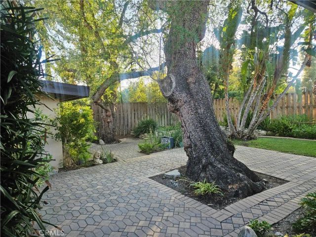 4505 Rhodelia, Claremont, CA 91711