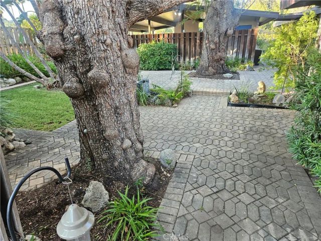 4505 Rhodelia, Claremont, CA 91711