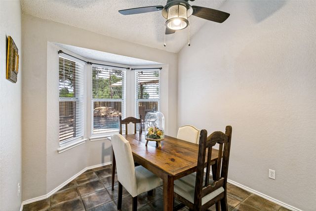 103 Hilltop Drive, Kennedale, TX 76060