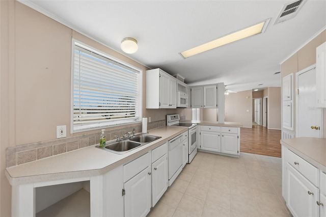 2431 SW BREWER AVENUE, Arcadia, FL 34266