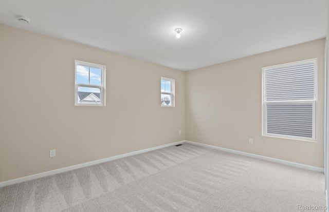 848 KUSS Drive, Saline, MI 48176