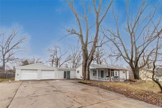 23106 Springbrook Drive, Farmington Hills, MI 48336