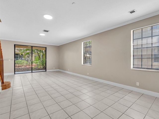 4283 Vineyard Circle 4283, Weston, FL 33332
