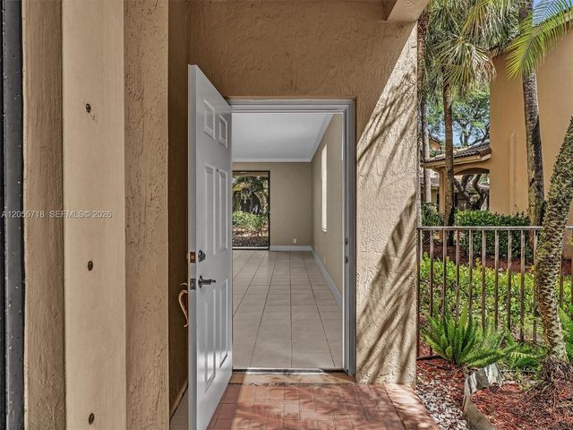 4283 Vineyard Circle 4283, Weston, FL 33332