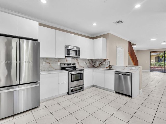 4283 Vineyard Circle 4283, Weston, FL 33332
