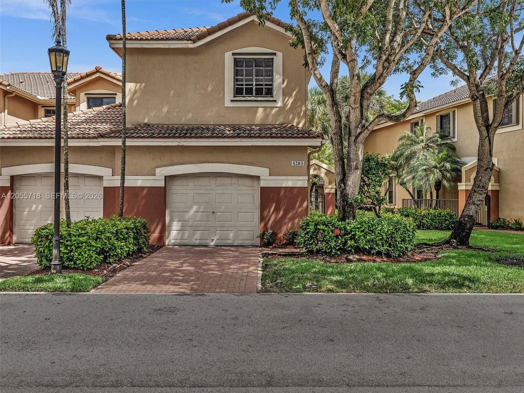 4283 Vineyard Circle 4283, Weston, FL 33332