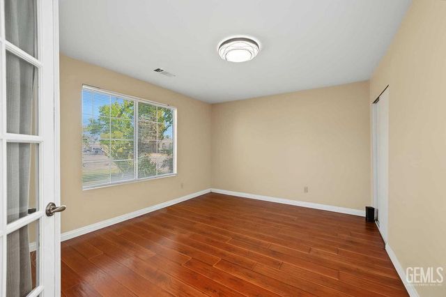 8711 Dalby Court, Bakersfield, CA 93313