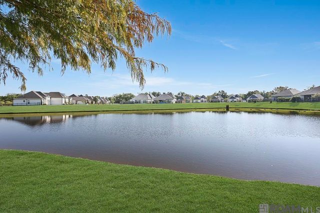 17176 Herringbone Dr, Prairieville, LA 70769