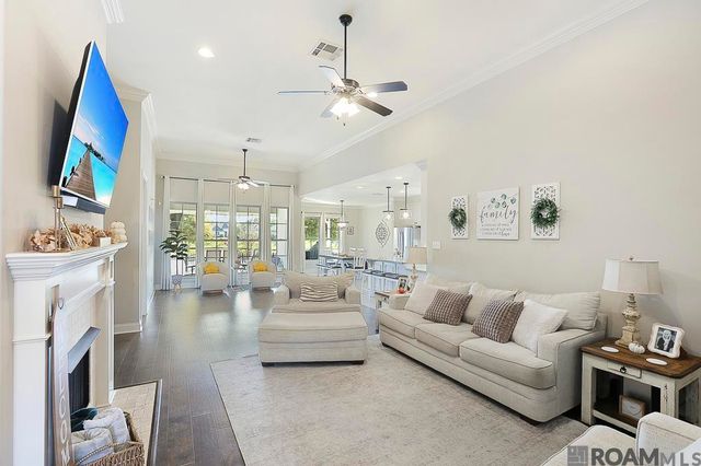 17176 Herringbone Dr, Prairieville, LA 70769
