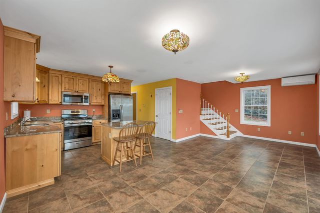 227 Twist Hill Road, Dunbarton, NH 03046