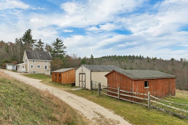 227 Twist Hill Road, Dunbarton, NH 03046