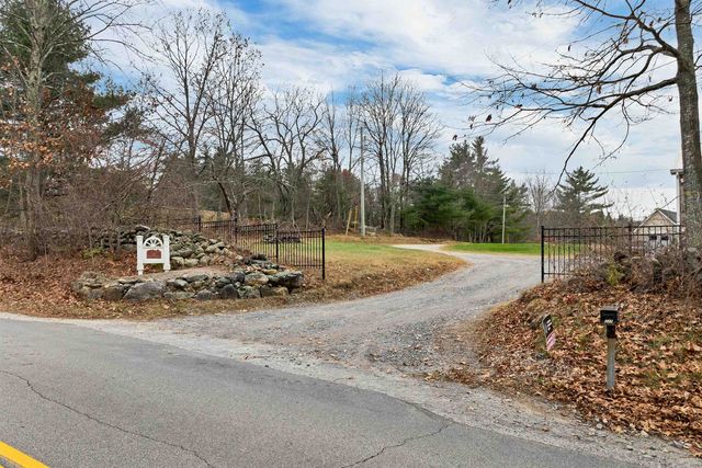 227 Twist Hill Road, Dunbarton, NH 03046