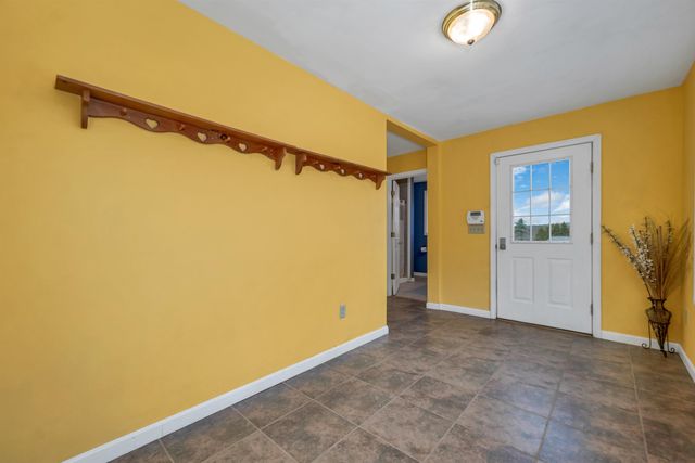 227 Twist Hill Road, Dunbarton, NH 03046