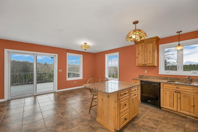 227 Twist Hill Road, Dunbarton, NH 03046