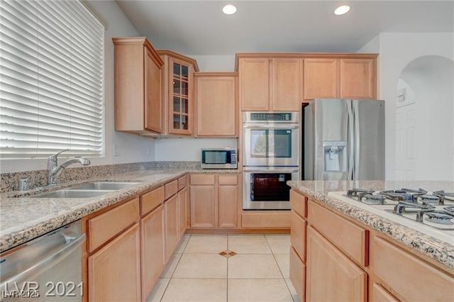 612 El Loro Street, Las Vegas, NV 89138