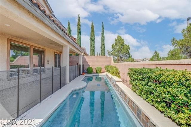 612 El Loro Street, Las Vegas, NV 89138