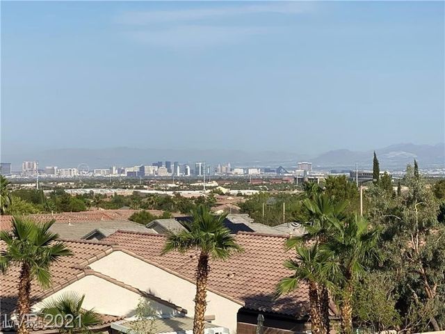 612 El Loro Street, Las Vegas, NV 89138