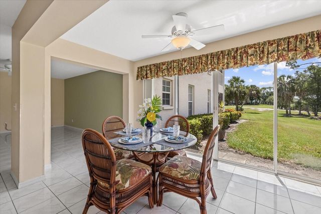 813 MONTROSE DRIVE 102, Venice, FL 34293