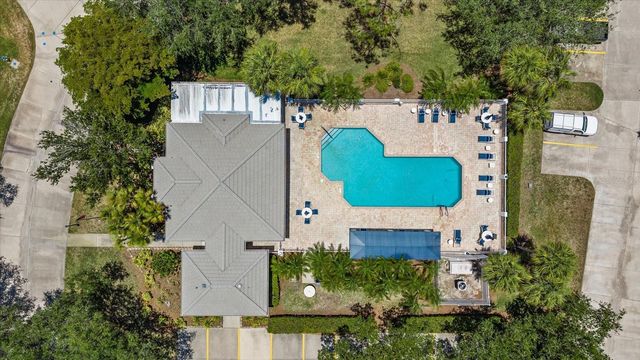 813 MONTROSE DRIVE 102, Venice, FL 34293