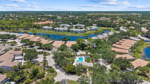813 MONTROSE DRIVE 102, Venice, FL 34293