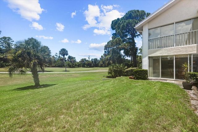 813 MONTROSE DRIVE 102, Venice, FL 34293
