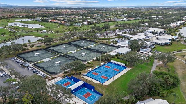 813 MONTROSE DRIVE 102, Venice, FL 34293