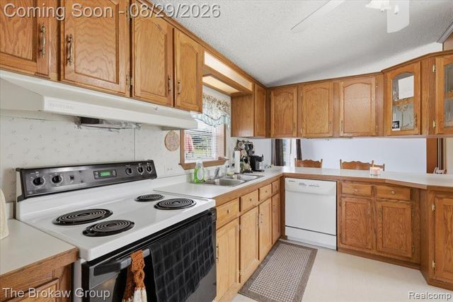 5189 Webster Road, Flint, MI 48504