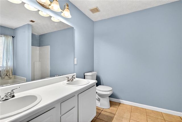 1202 Nunnally Drive, Monroe, GA 30655