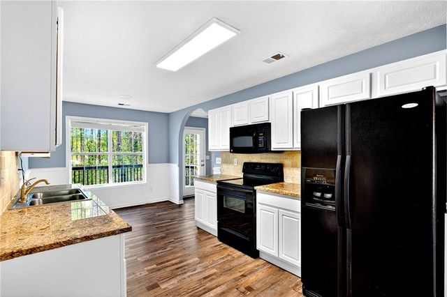 1202 Nunnally Drive, Monroe, GA 30655