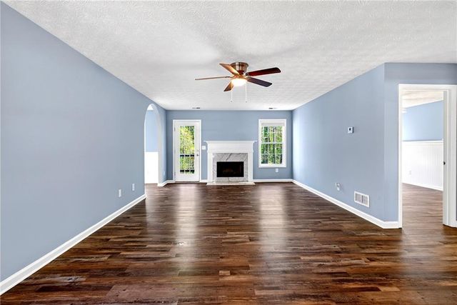 1202 Nunnally Drive, Monroe, GA 30655