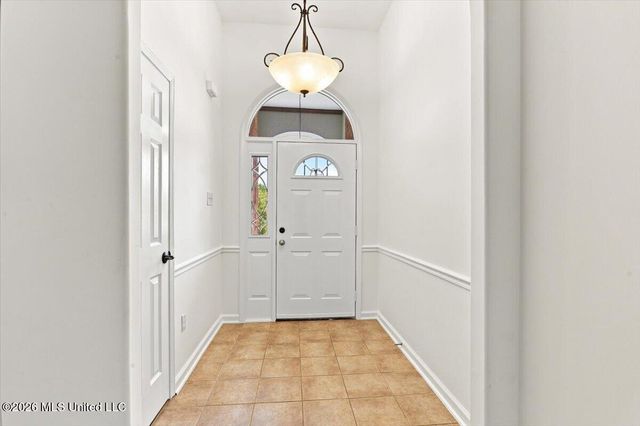 196 S Moore Crossing, Byhalia, MS 38611