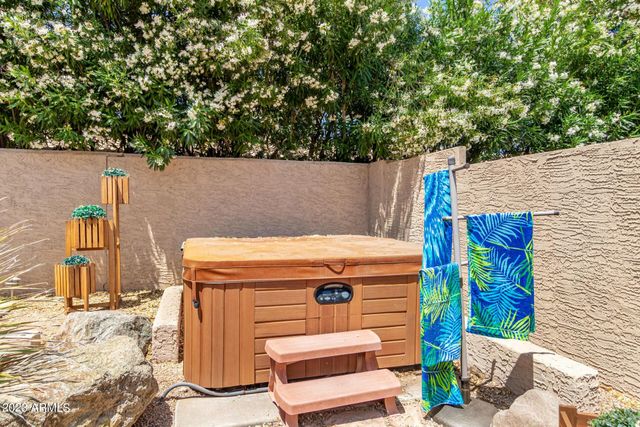 9018 E Caribbean Lane, Scottsdale, AZ 85260