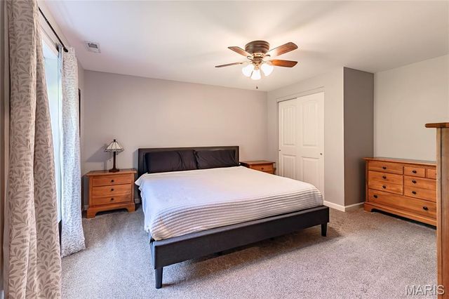6811 Silverstone Court, Byrnes Mill, MO 63051
