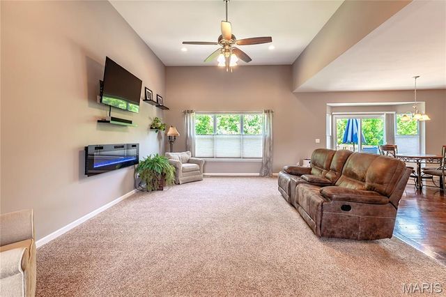 6811 Silverstone Court, Byrnes Mill, MO 63051