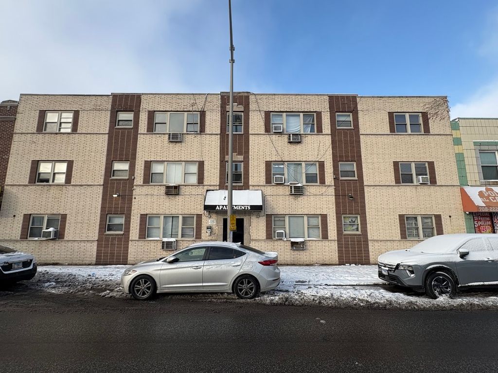 1930 S Cicero Avenue 310, Cicero, IL 60804