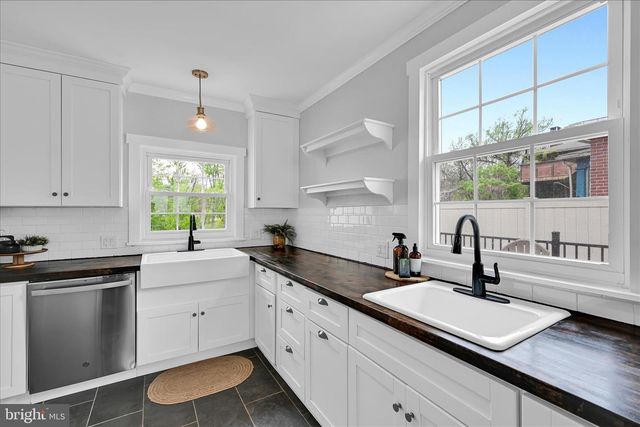197 DOCK ST, Schuylkill Haven, PA 17972