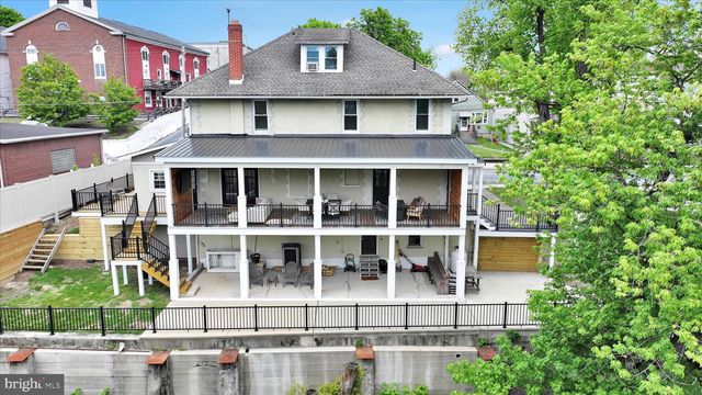 197 DOCK ST, Schuylkill Haven, PA 17972