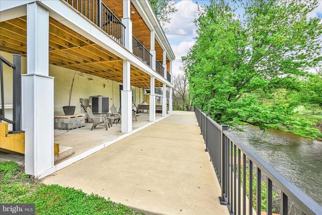 197 DOCK ST, Schuylkill Haven, PA 17972