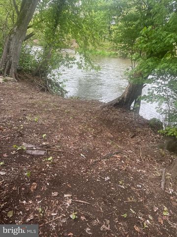 197 DOCK ST, Schuylkill Haven, PA 17972