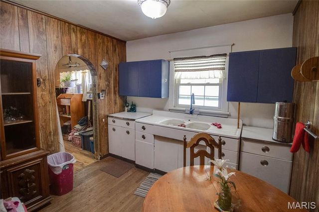 2612 Yager Avenue, Alton, IL 62002