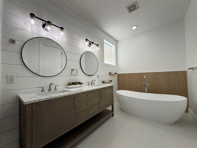 1608 Patterson Street A, Houston, TX 77007