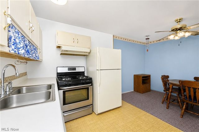 2400 40th Street NE, Canton, OH 44705