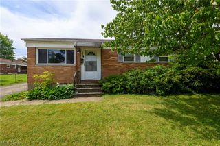 2400 40th Street NE, Canton, OH 44705
