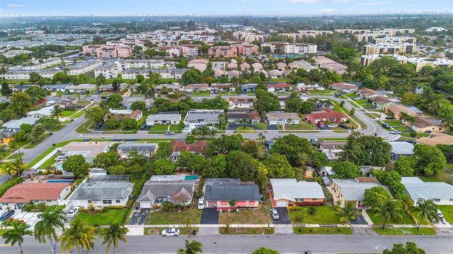2748 NW 35th Ter, Lauderdale Lakes, FL 33311