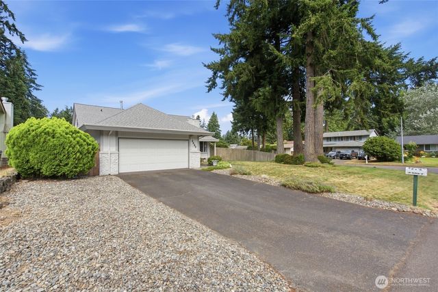3000 SE Pierson Street, Port Orchard, WA 98366