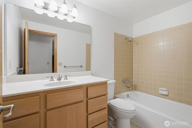 3000 SE Pierson Street, Port Orchard, WA 98366