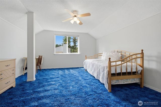 3000 SE Pierson Street, Port Orchard, WA 98366