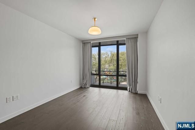 320 Adolphus Avenue 404, Cliffside Park, NJ 07010