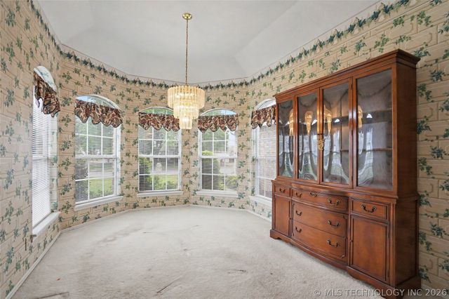 11862 S 269th East Avenue, Coweta, OK 74429