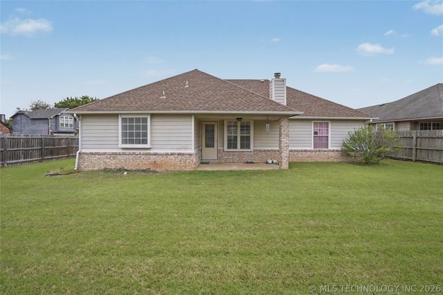 11862 S 269th East Avenue, Coweta, OK 74429